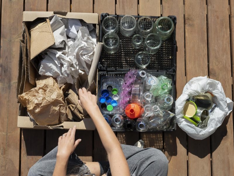 Kreative Genbrugsidéer: Gør Affald til Kunst